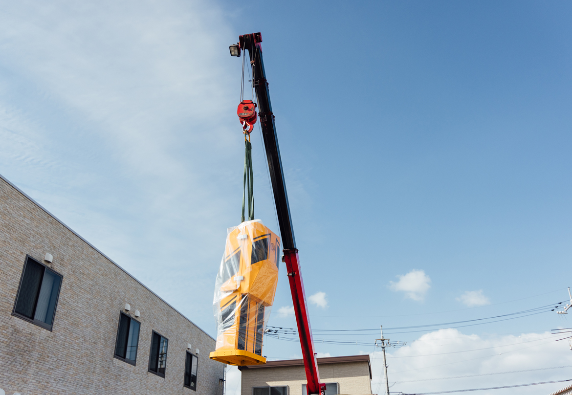 《建設工事》<br />
鉄道インフラに欠かせないあらゆる設備を作る<br />
